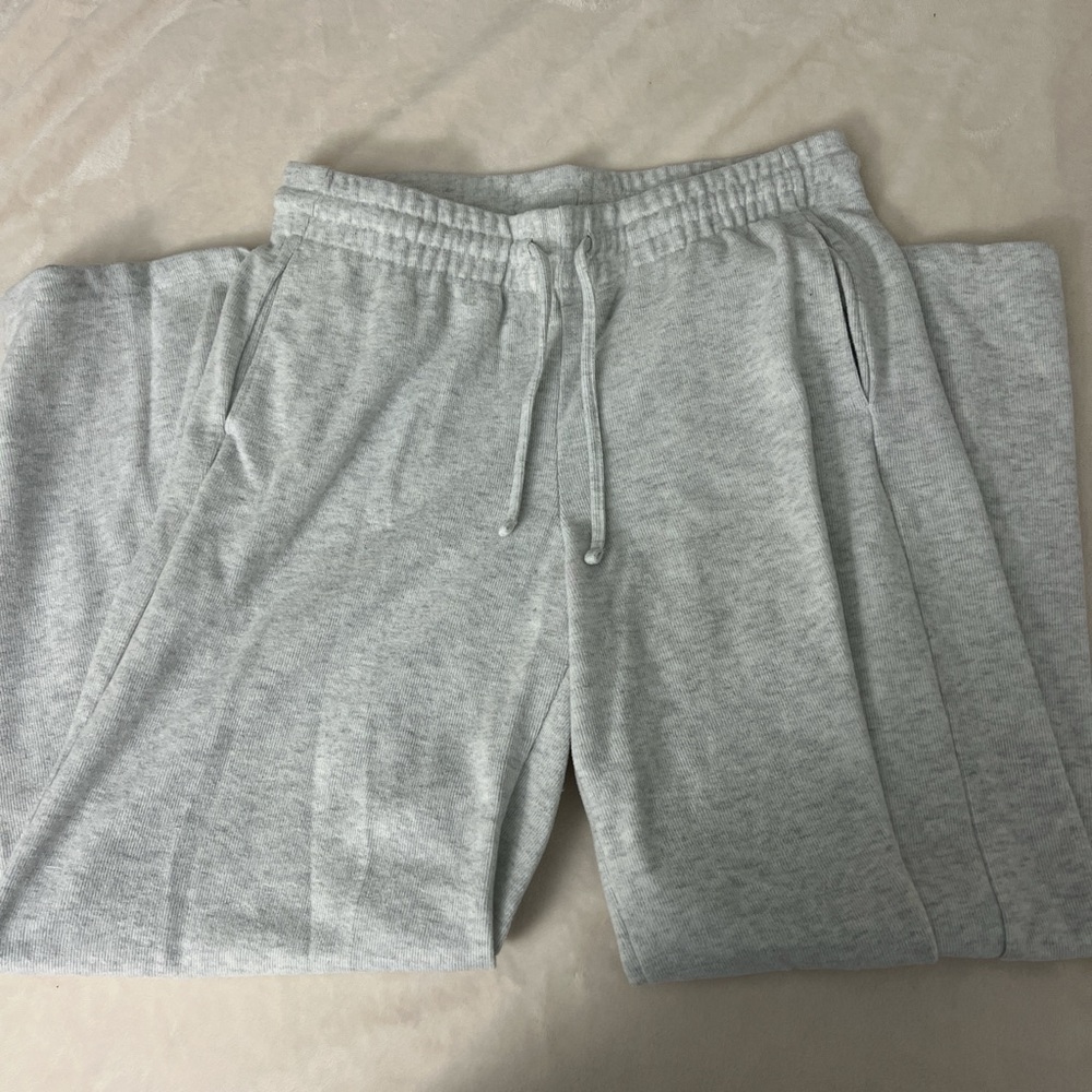 H&M Gray Sweatpants Wide Leg